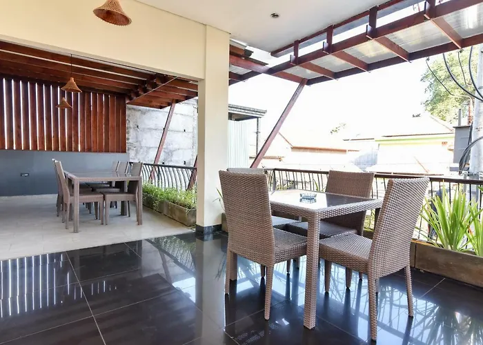 Reddoorz Near Legian Street Hotel 2*