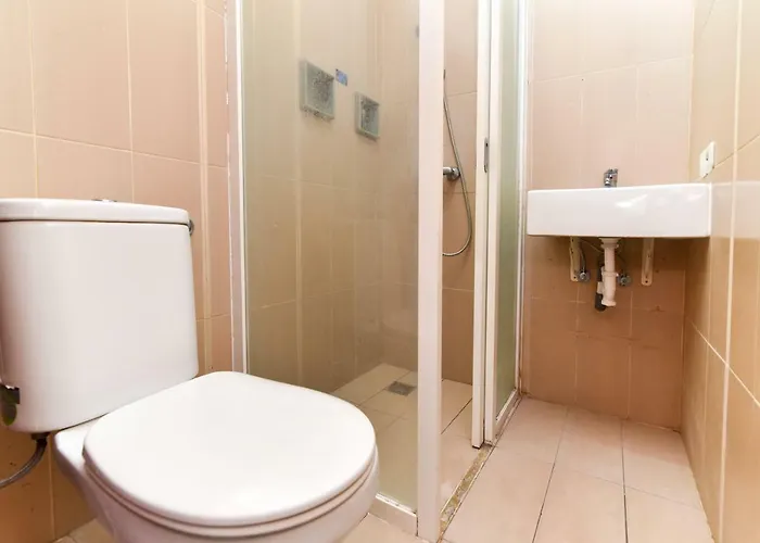 Hotel Reddoorz Near Legian Street Kuta (Bali)