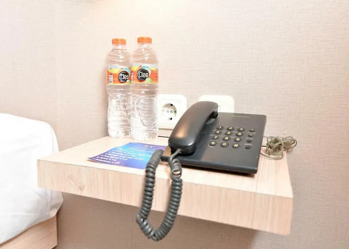 Hotel Reddoorz Near Legian Street